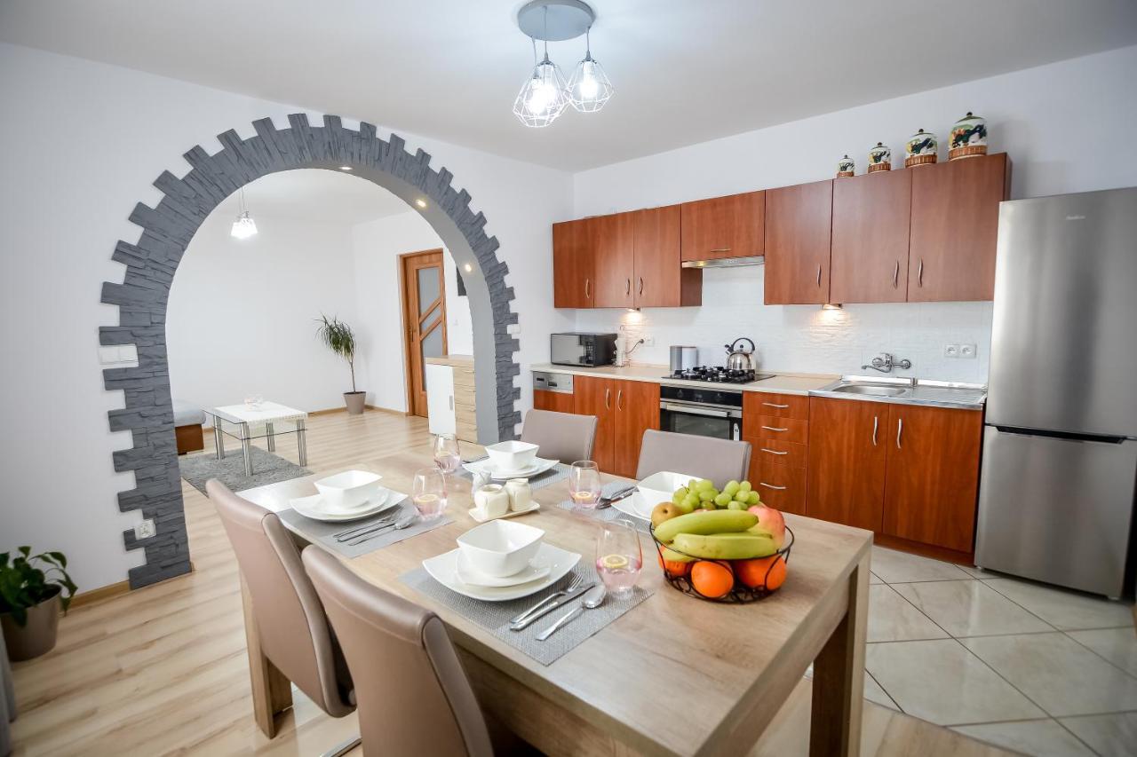 Apartamenty Przystanek Bańska Banska Nizna Zewnętrze zdjęcie